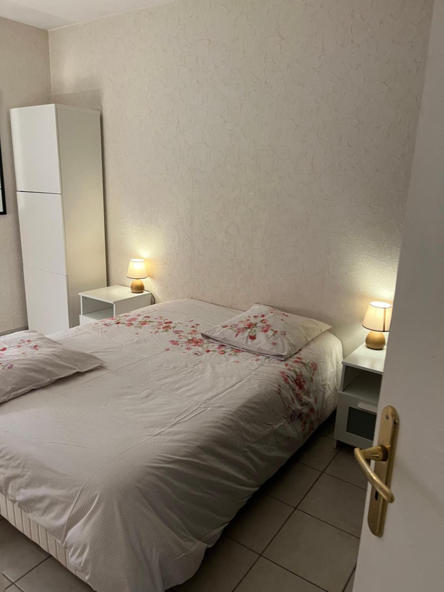Appartement T2 Avec Terrasse Centre Ville D'Aix En Provence エクス＝アン＝プロヴァンス エクステリア 写真